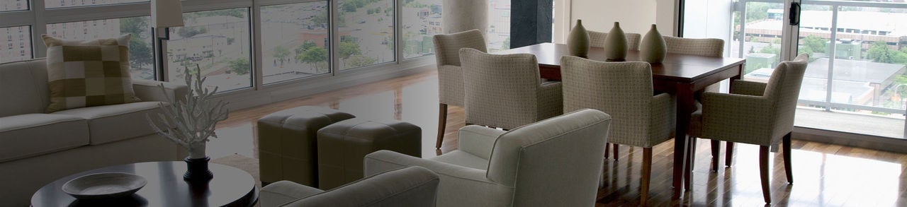 Prises de plancher escamotables