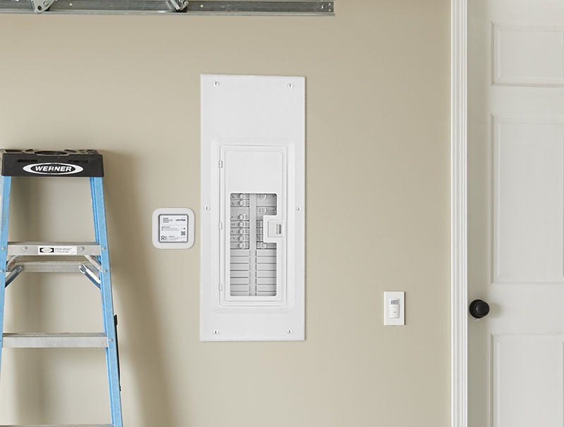 Panneau de distribution Leviton en configuration résidentielle
